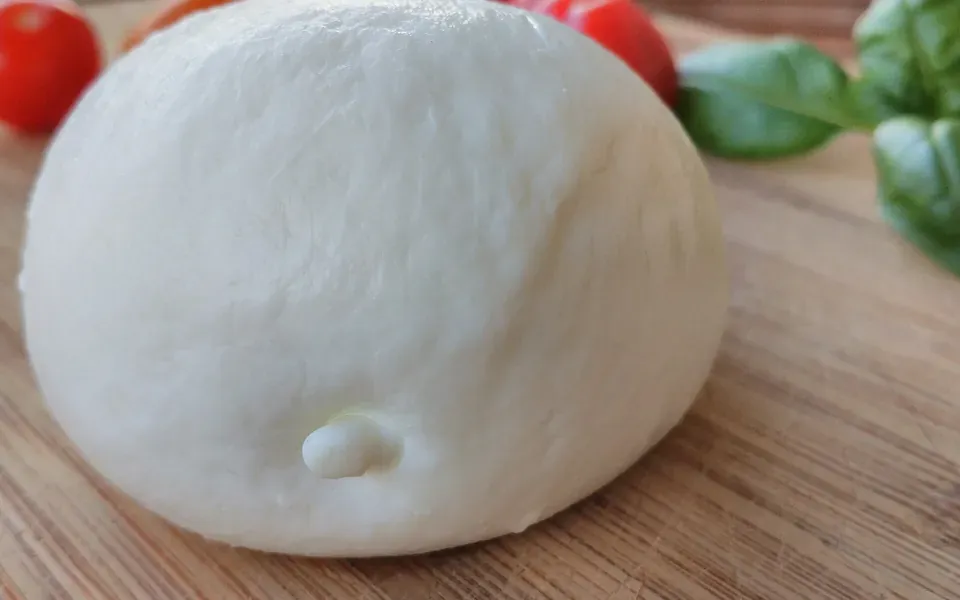 Mozzarella, ingrédient principal de cette recette