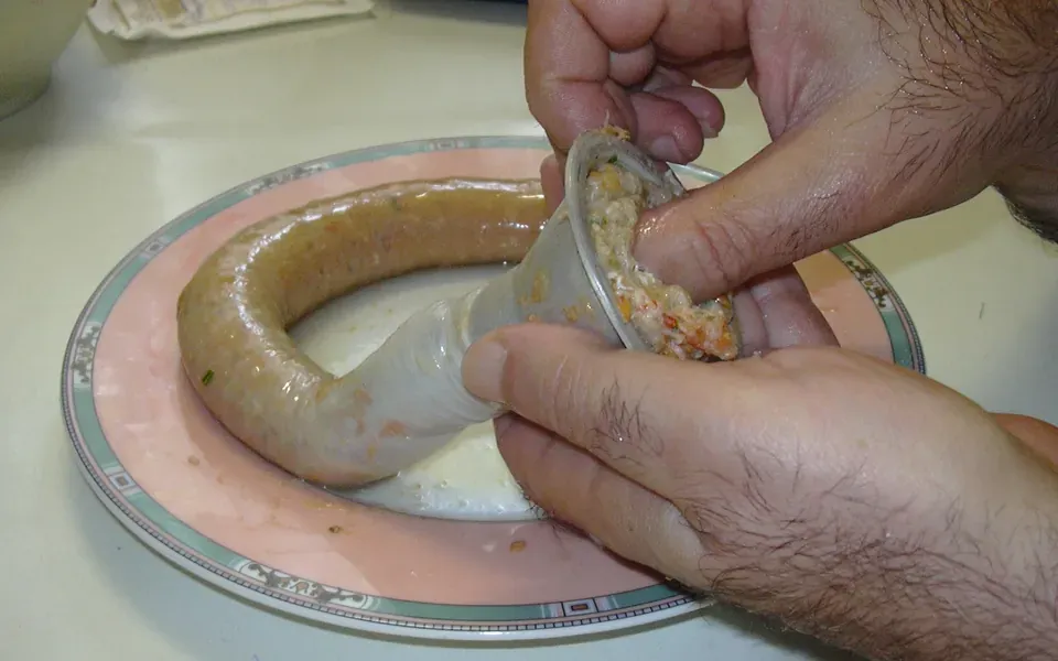 Saucisse, ingrédient principal de cette recette
